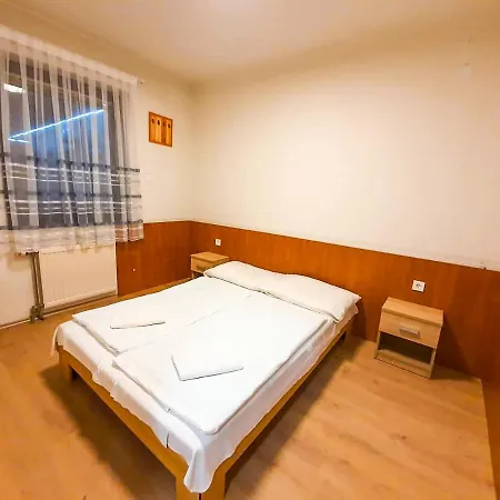 Retro Szallas, Panzió